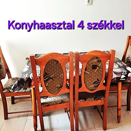 Apartment Kiss-szollosi Vendeghaz *